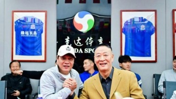 九游娱乐app下载-你踢你的苏超、我玩我的街超，上海16区相继吹响社会足球新玩法的冲锋号角